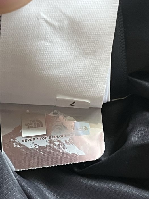 The North Face : Short Retro NUPTSE - НОВО размер S / Оригинал