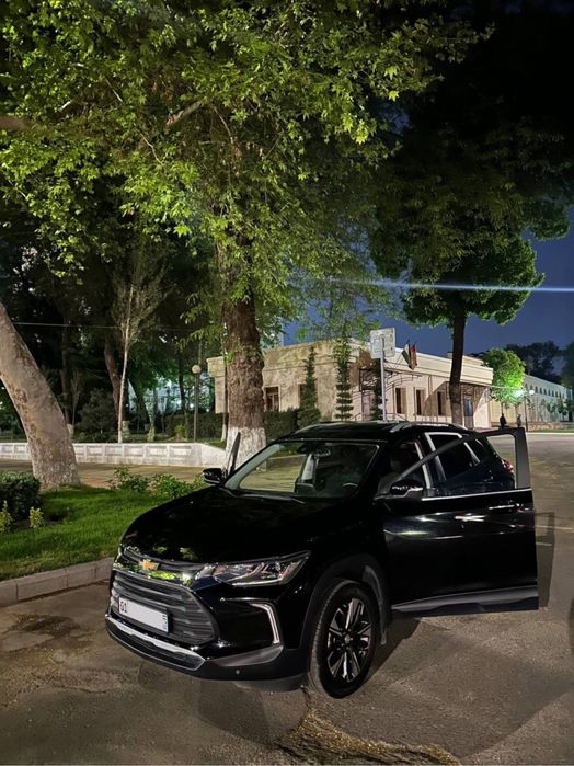 Tracker 2 premier 2023