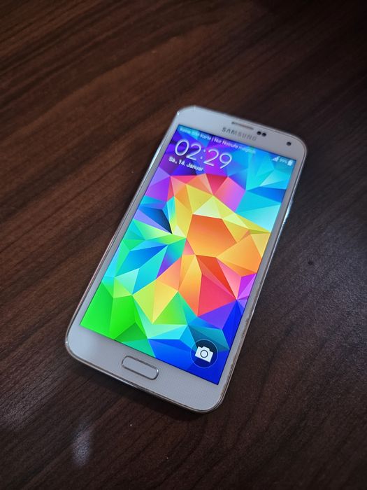 Samsung Galaxy S5 SM-G900F Работи отлично