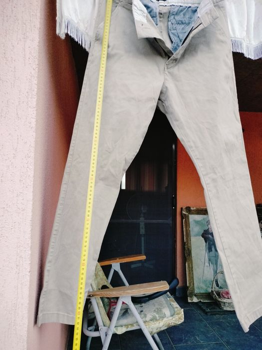 Pantaloni Chinos bărbați C&A – Model Slim – Bej / Kaki – Mărime W34 L30