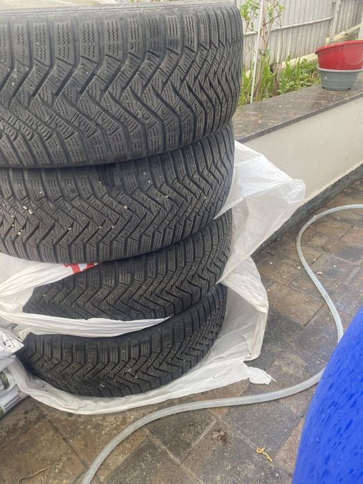 Anvelope iarna Laufenn 235/55/19