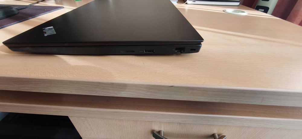 Lenovo ThinkPad Edge E590 i5-8265U/16GB DDR4/256NVMe/15.6FHD