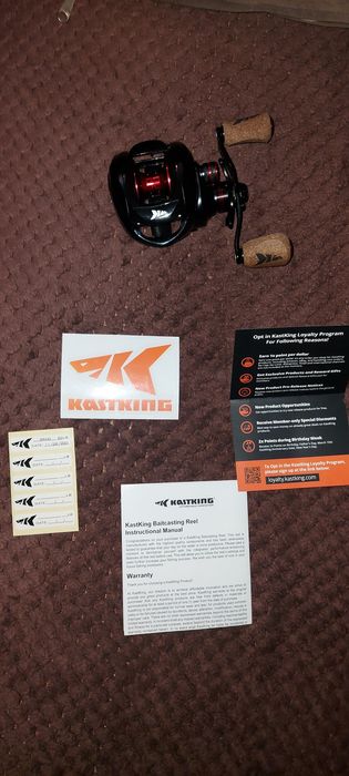 Продам катушку KastKing.