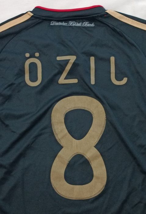 Adidas Germany #8 Ozil Away Jersey тениска ръст 147-164см Адидас