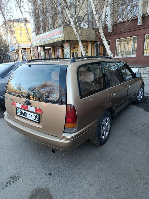 Продам Ниссан примера универсал