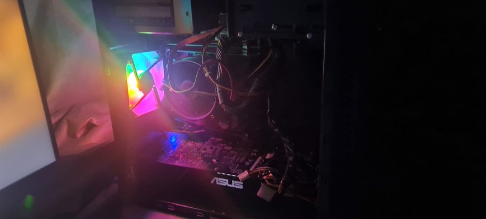 Продам компьютер с Видео картой 1060 6gb Turbo