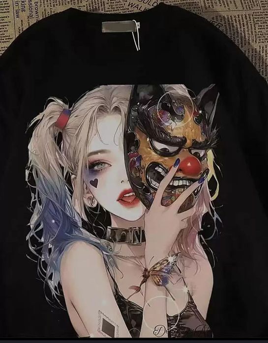 Футболки для мужчин и женщин.