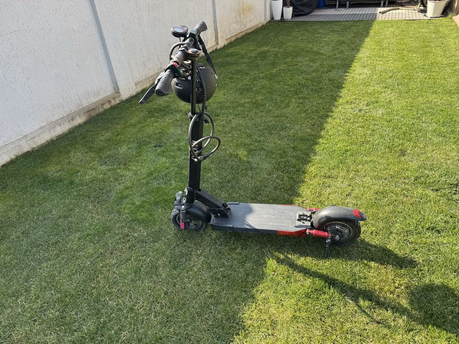 Trotineta electrica hugoo