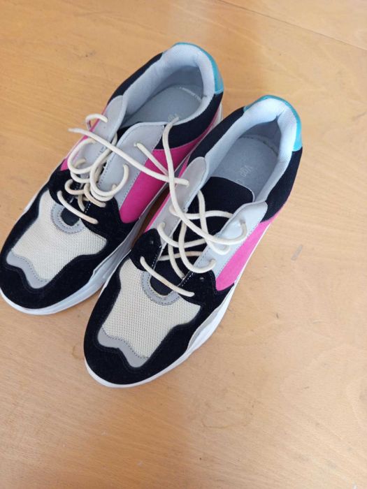 Дамски обувки размер 39