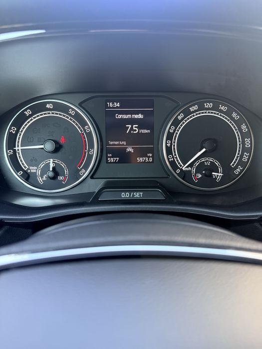Skoda Fabia Ambition 1.0 TSI, inmatriculata 2024, 5977 KM, in garantie