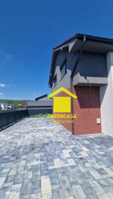 Casa individuala 142mp, terasa, parcare, teren de 350mp, Jucu de MIjlo