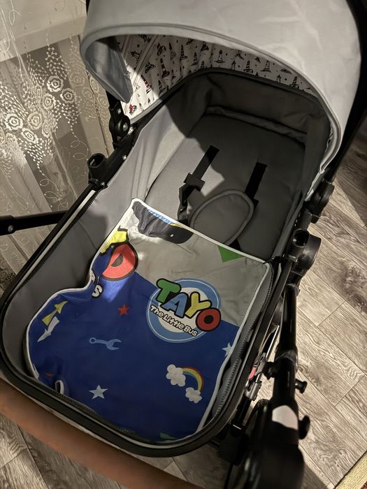 Продаю коляску