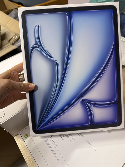 Apple , Ipad Air 13 m4 чип  128 wifi