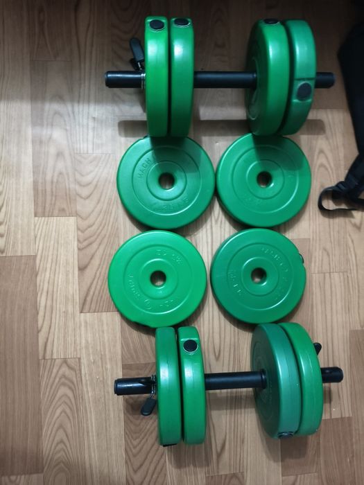 Разборные прочные гантели из противоударного пластика