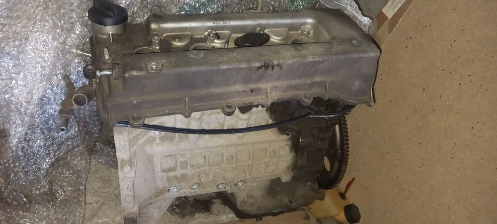 Блок тойота королла 1.4