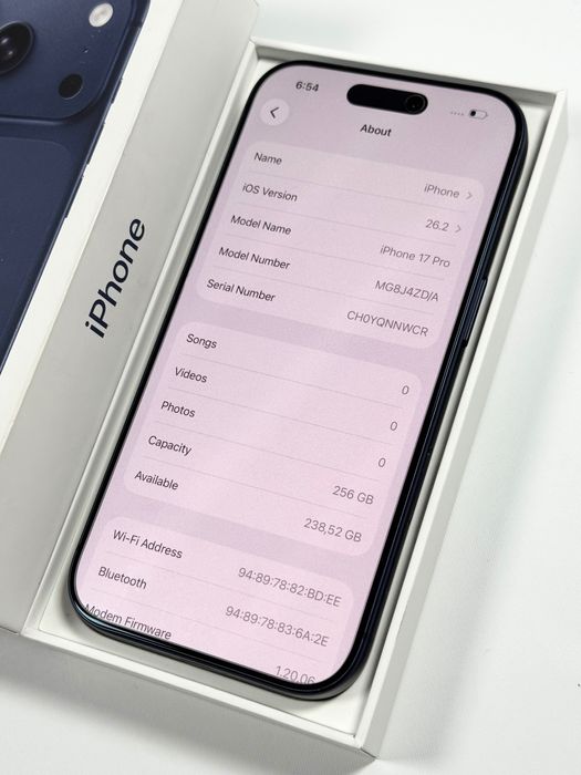 Apple iPhone 17 Pro 256GB Deep Blue