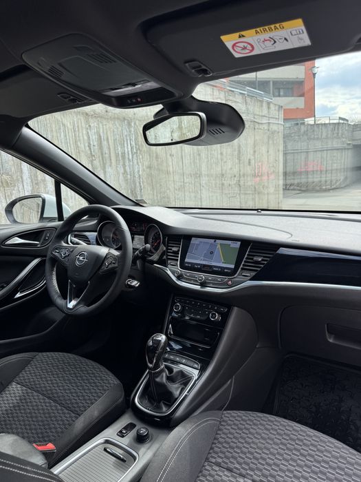 Opel Astra K+ SportsTourer 2016