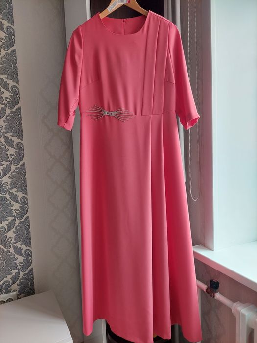 Платья вечернее женское