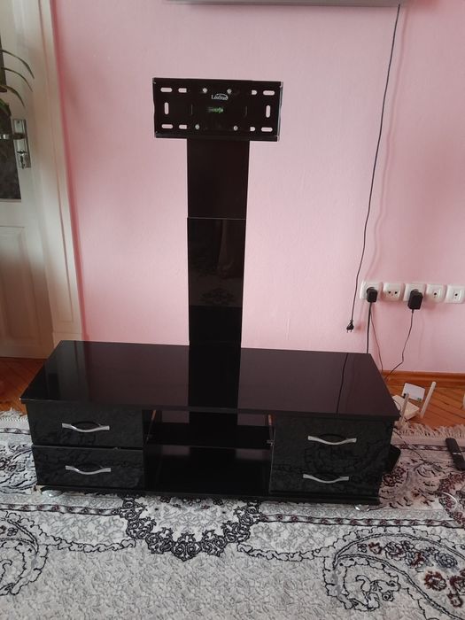 Тelevizor podstafka sotiladi