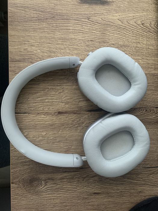 Продам безпрооводные наушники