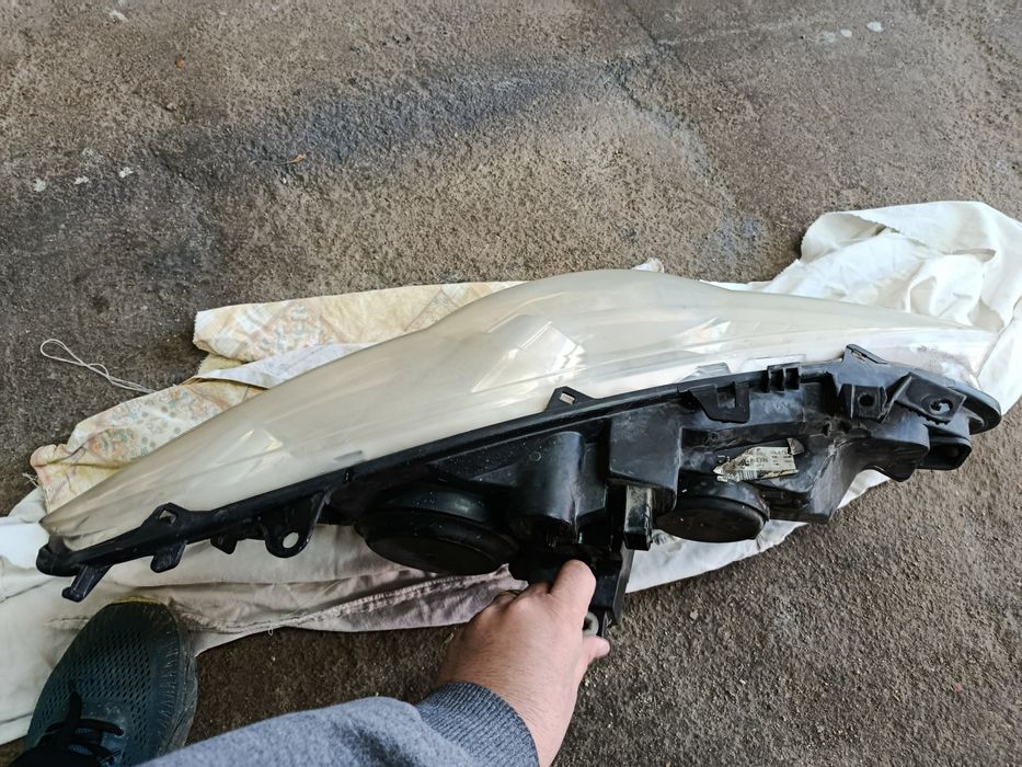 Фарове за Пежо 307