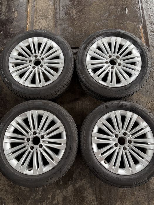 Jante Aliaj 17" Mercedes cu Anvelope Iarna Pirelli