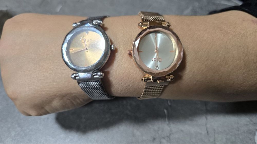 Часы новые стилные