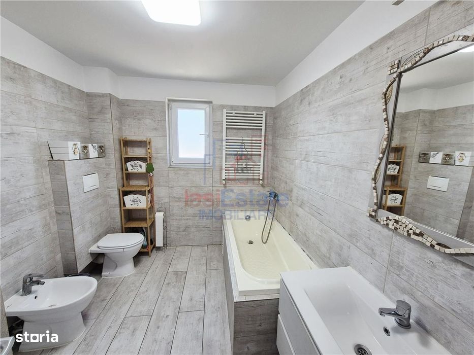 Apartament cu 3 camere utilatmobilat cu parcare