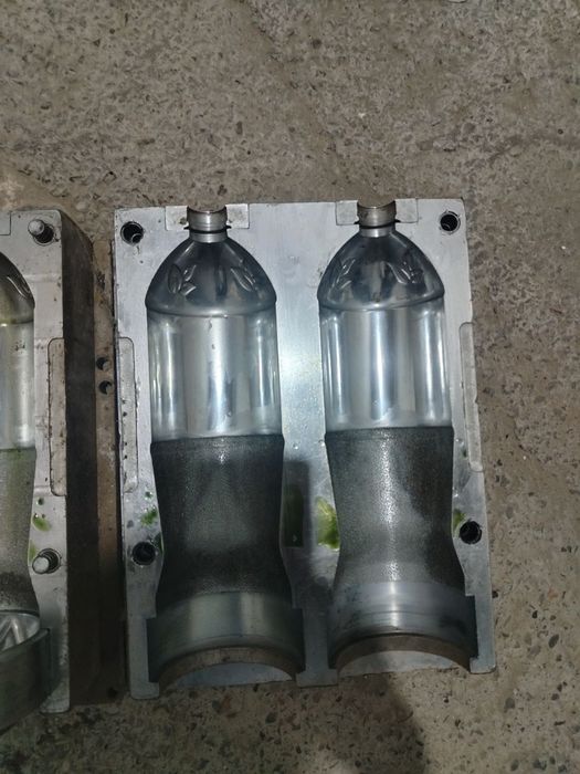 пресс форма, ПЭТ бутылки