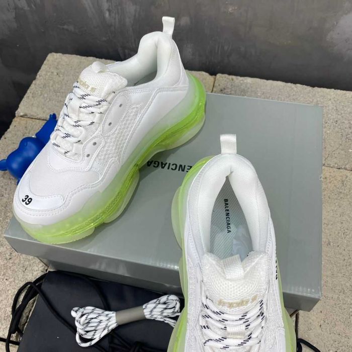 Balenciaga Triple S