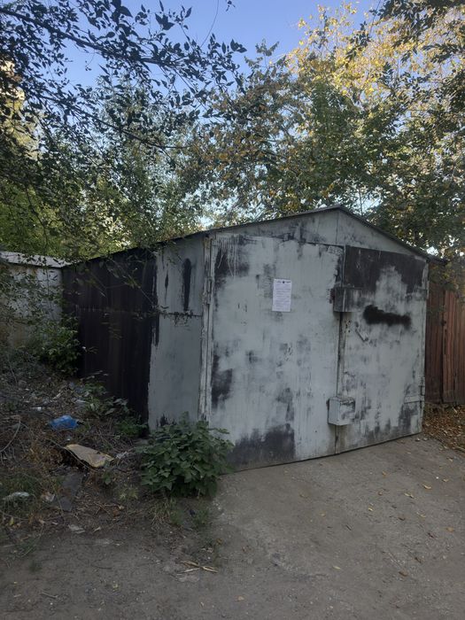Продам металлический гараж