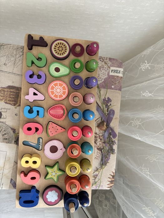 Отдам игрушку развивашку