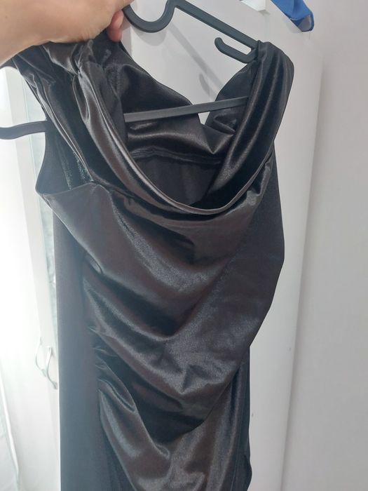 Rochie ocazie eleganta lucioasă