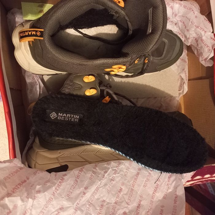 Продам Зимние мужские Кросовки