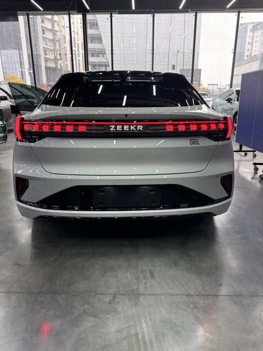 Zeekr 001 You 2024 йил