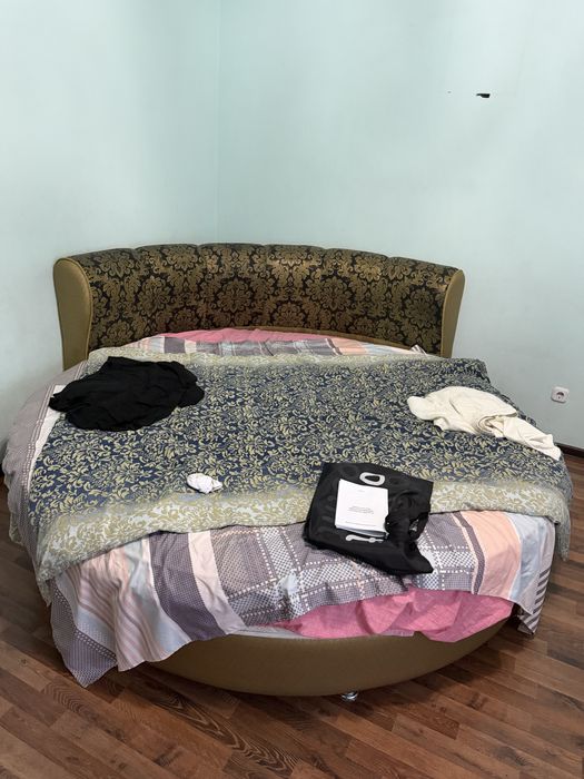 Продам диван с матрасом