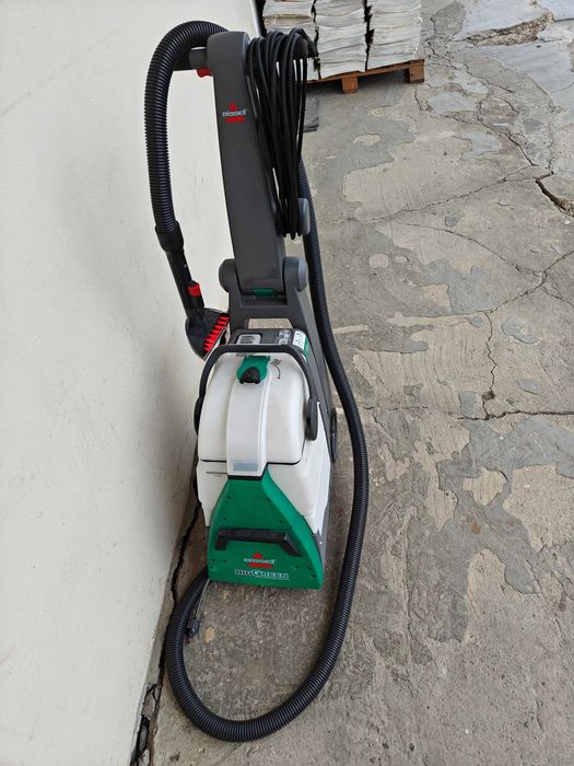 Aparat injectie extractie, aspirator, Mochete, tapiterii Bissel