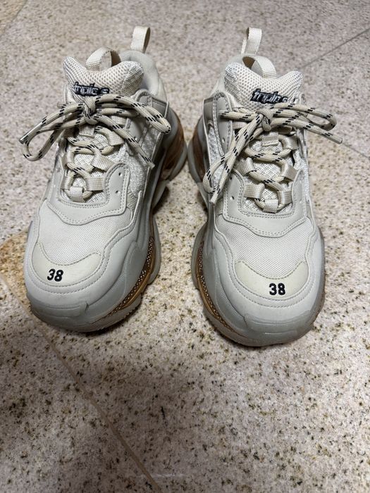 Balenciaga triple s