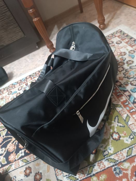 Спортивная сумка