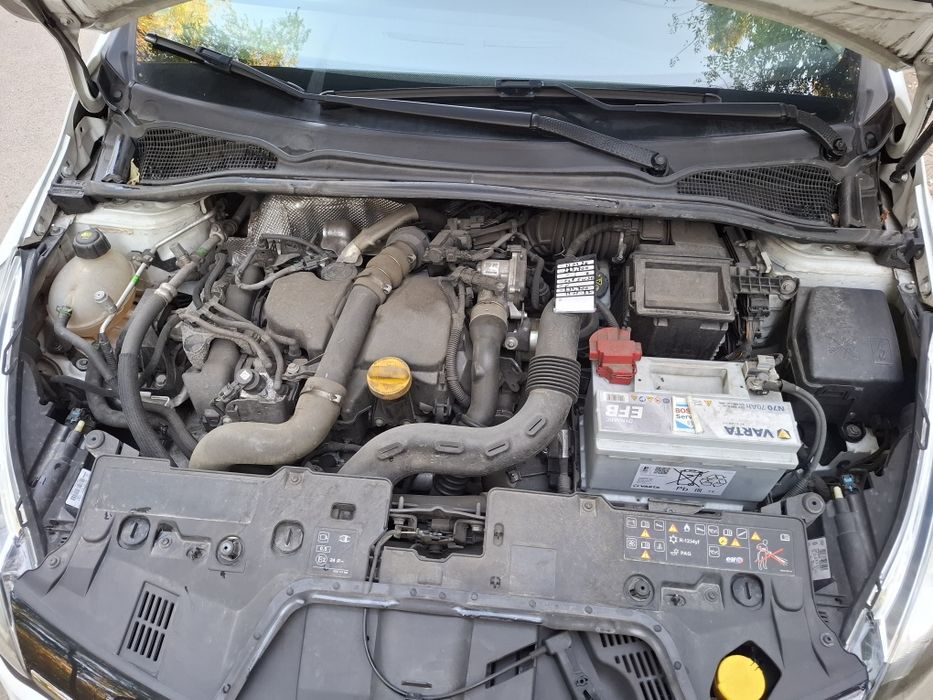Renault clio 2017 1.5 dci Automat