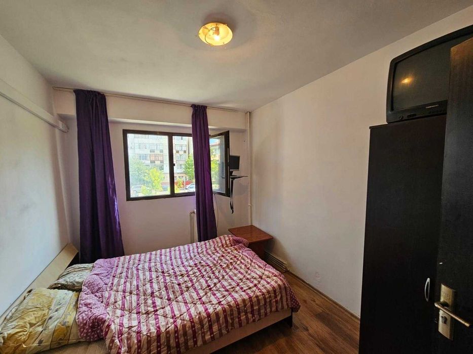 Inchiriere camera in apartament