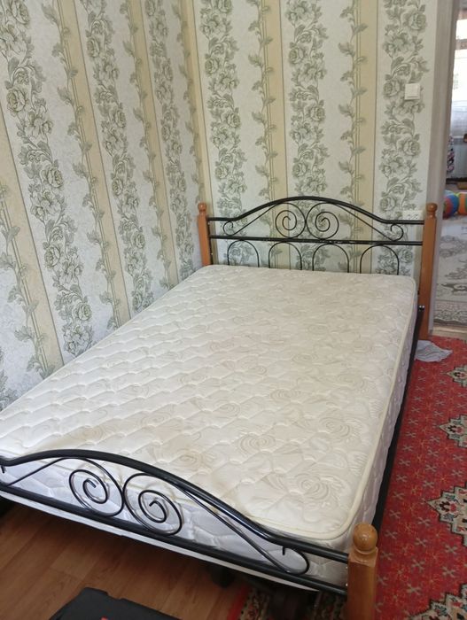 Кровать полуторка