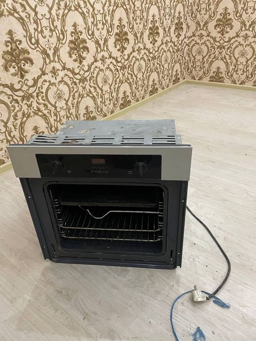 Газ плита, духовка, вытяшка