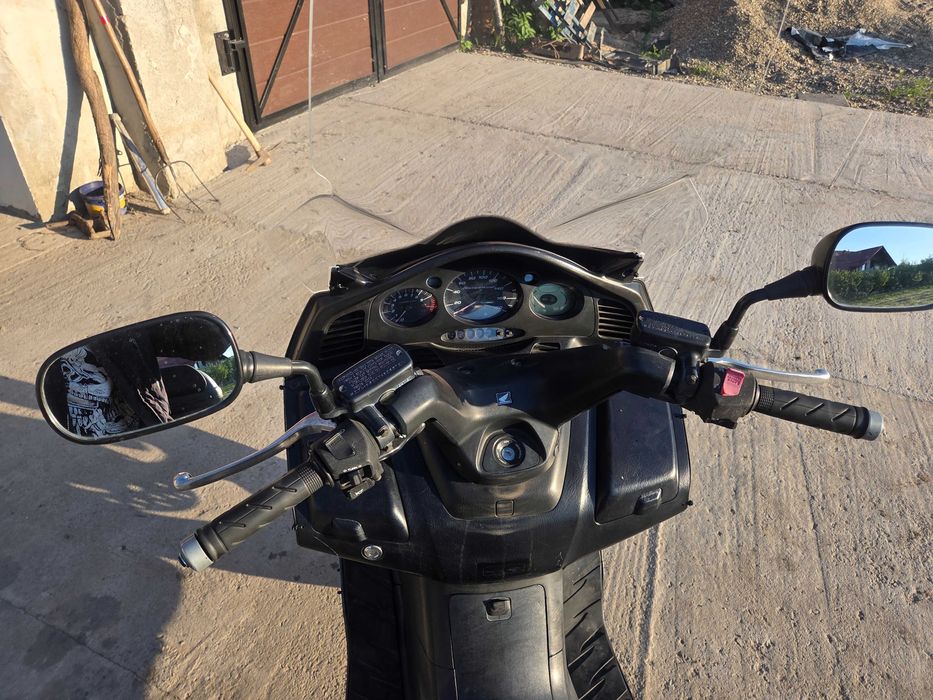 Honda silverwing 400