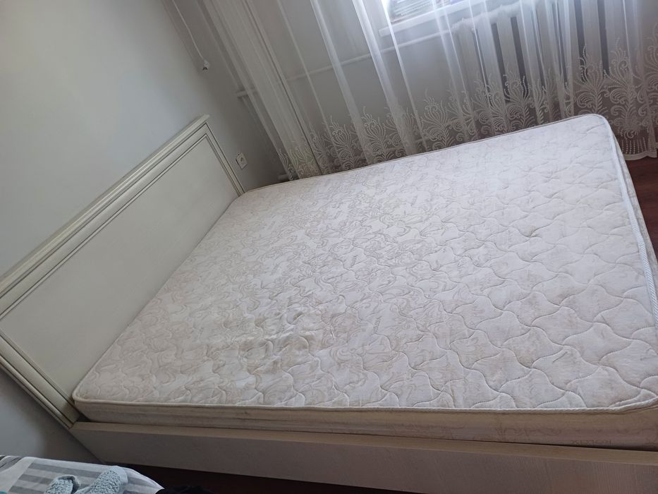 Кровать двух спальни  цена 55000