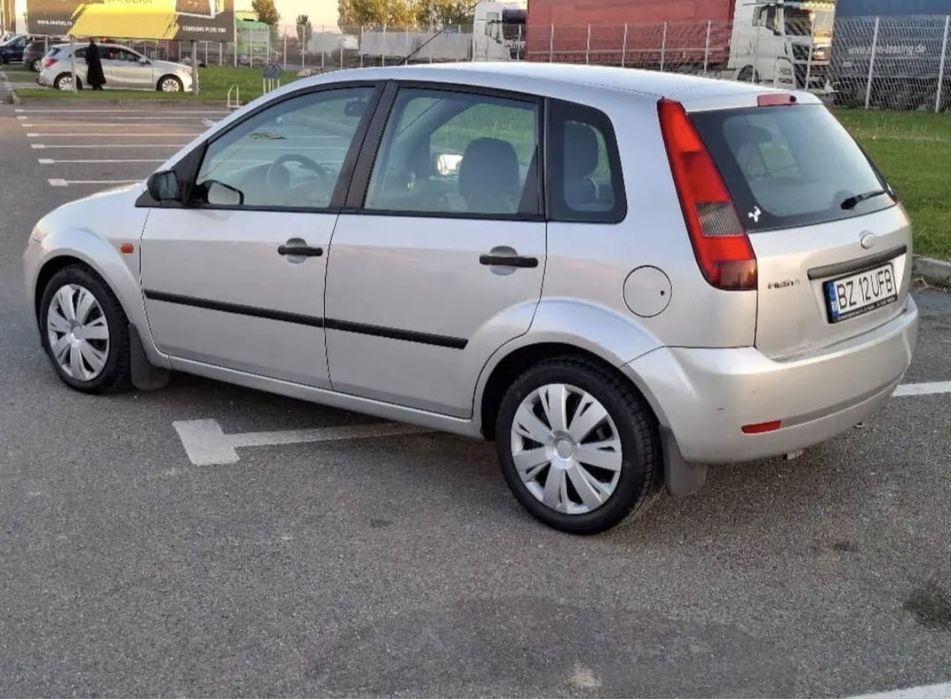 FORD Fiesta 2002 — imagine 4