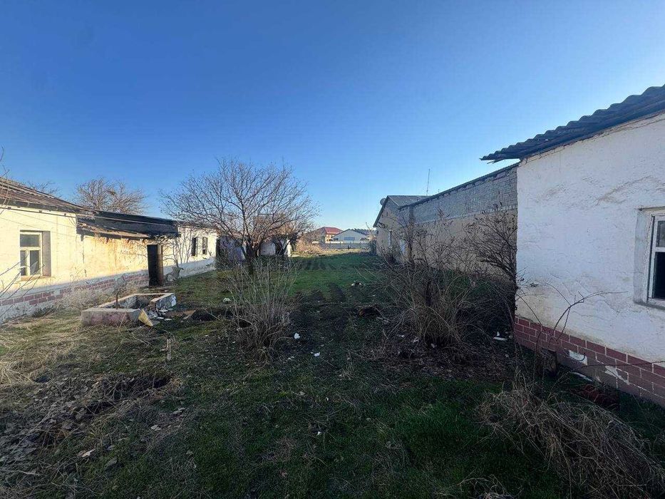 Ховли сотилади 11 сотих Сергели Хонабод кўчасида