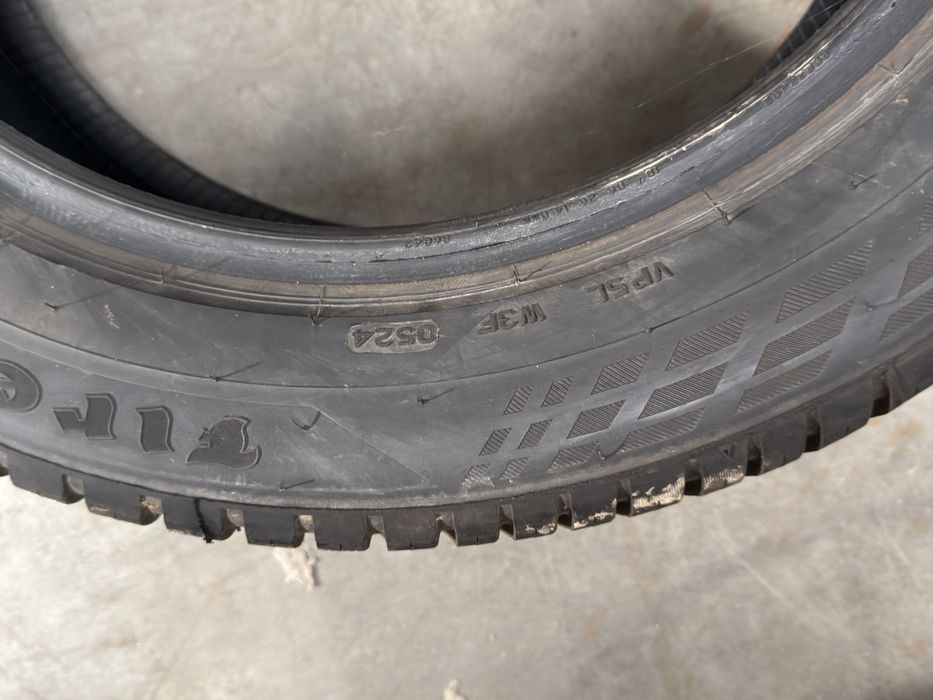 Vand 4 anvelope 225/55/18 firestone allsezon ca noi