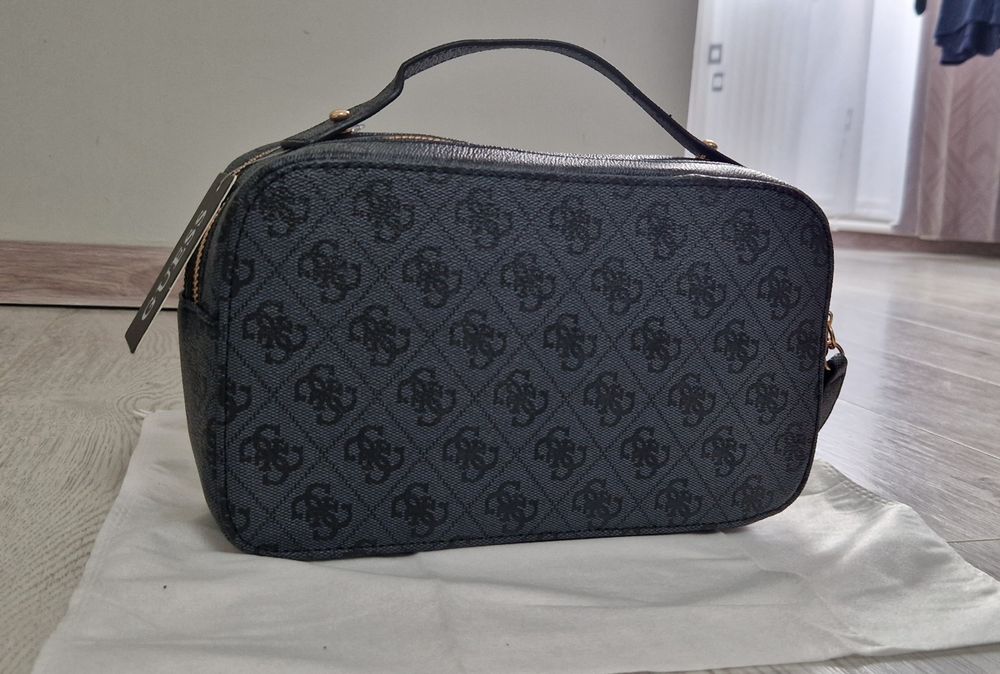Geantă Guess noua