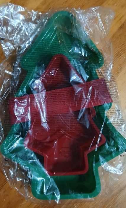 Комплект 2 силиконови форми за сладкиш – коледен мотив елхичка